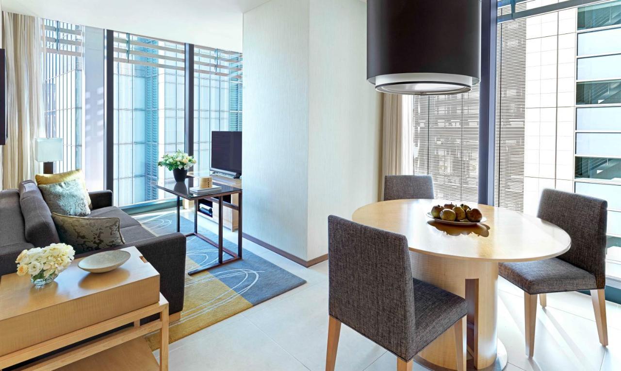 Oakwood Premier Tokyo Hotel Exterior photo A typical apartment at The Suites at The Standard