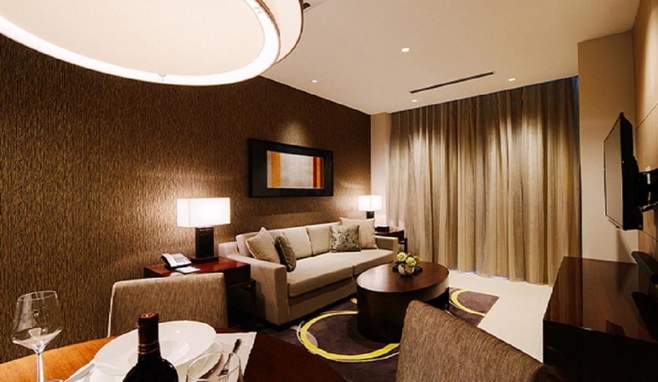 Oakwood Premier Tokyo Hotel Exterior photo A living room