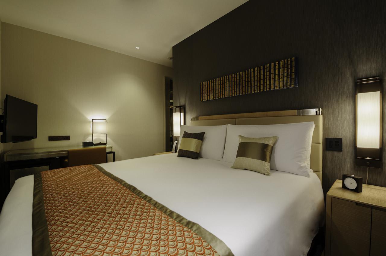 Oakwood Premier Tokyo Hotel Exterior photo A bedroom at the hotel