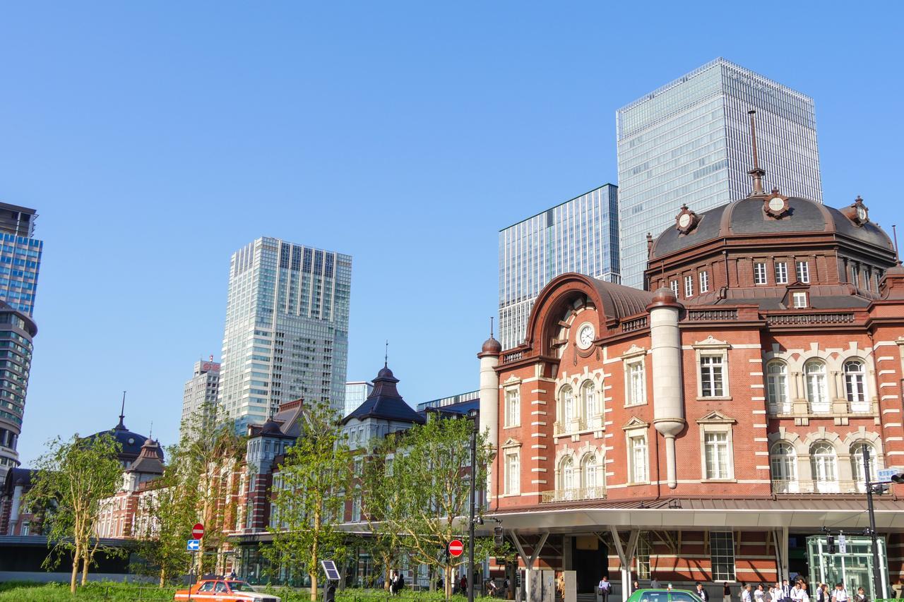 Oakwood Premier Tokyo Hotel Exterior photo The station building